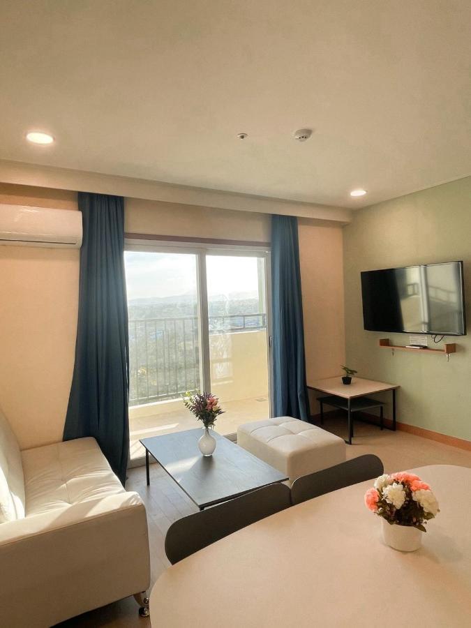 On Hotel Friendship Angeles Exteriér fotografie